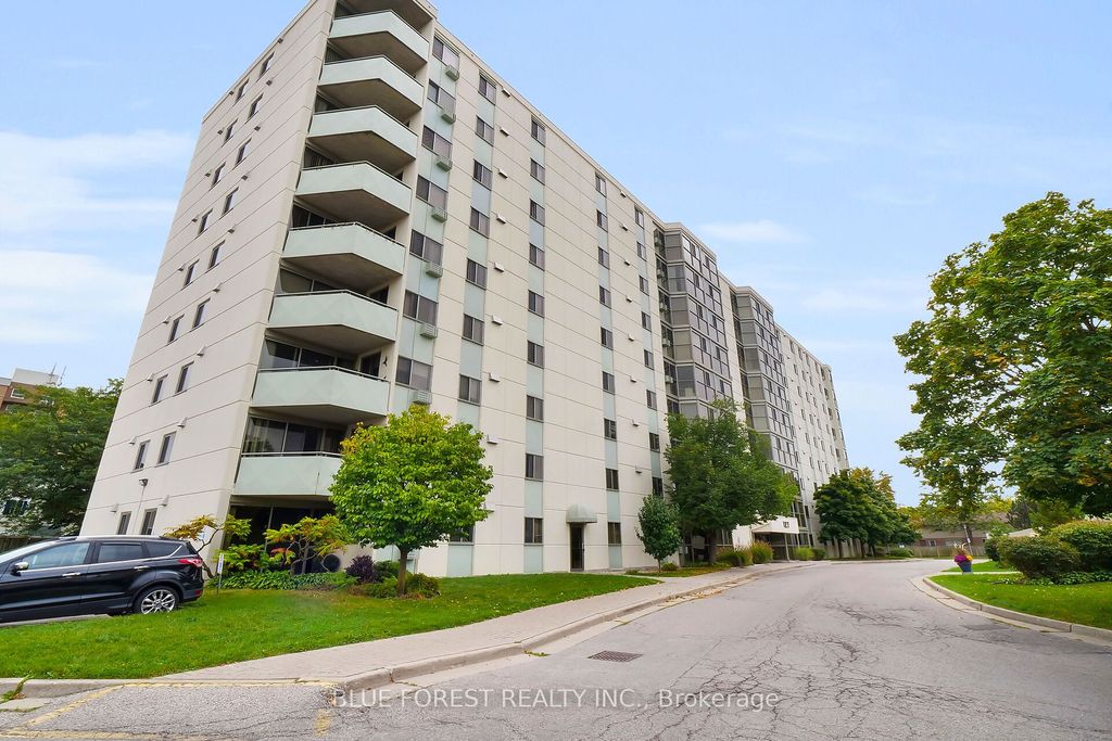 Photo of 127 Belmont Drive #909, London South, ON N6J 4J7 (MLS # X12617398)