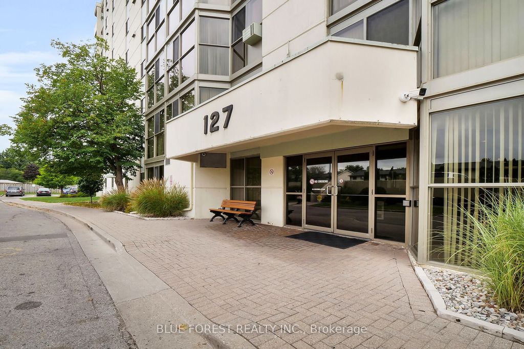 Photo of 127 Belmont Drive #909, London South, ON N6J 4J7 (MLS # X12617398)
