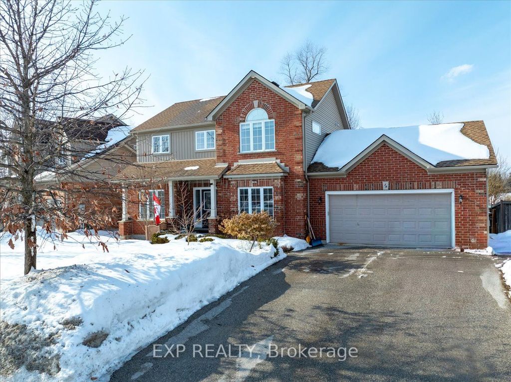 Photo of 19 Chamberlain Crescent, Collingwood, ON L9Y 0E3 (MLS # S12845954)
