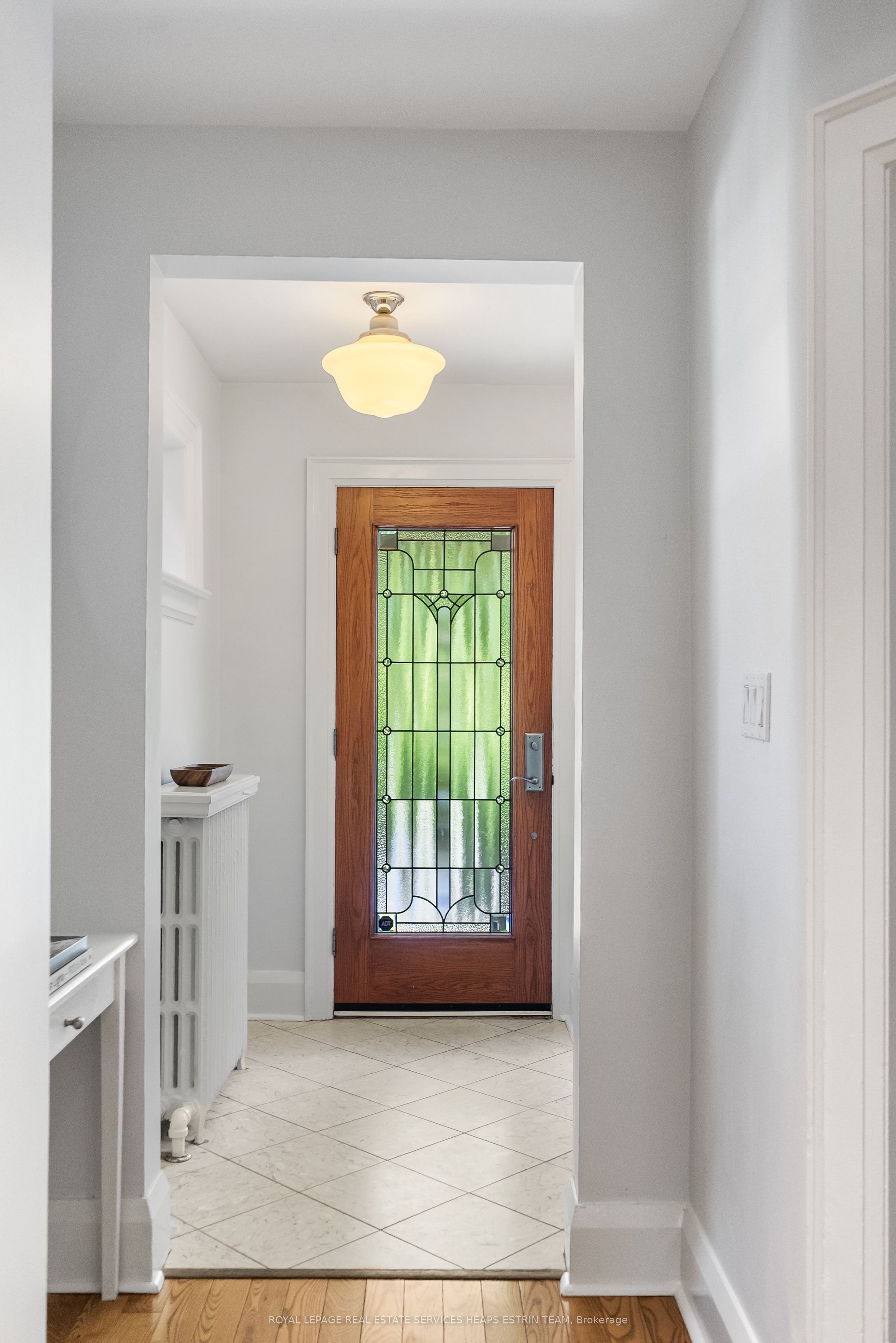 26 MacNaughton Road