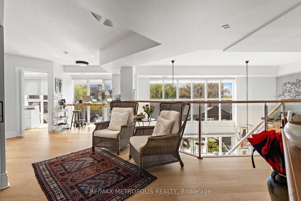 Photo of 437 Roncesvalles Avenue #438, Toronto, ON M6R 3B9 (MLS # W13206052)