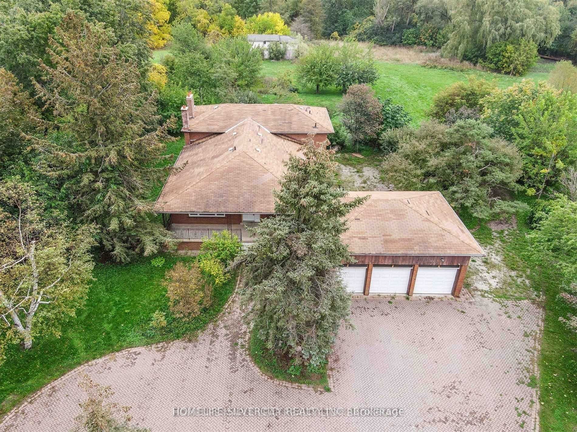 4395 Castlemore Road