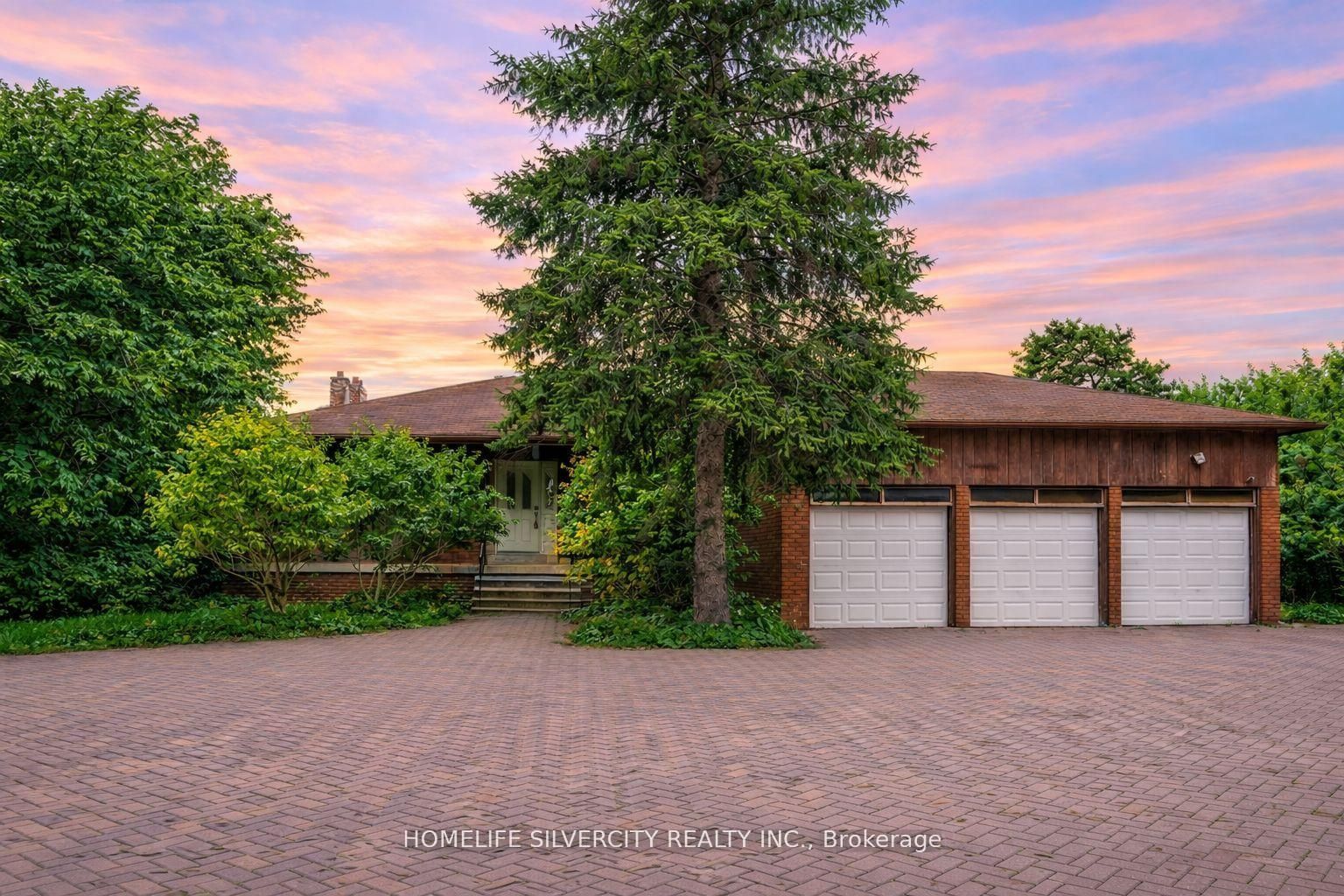 4395 Castlemore Road