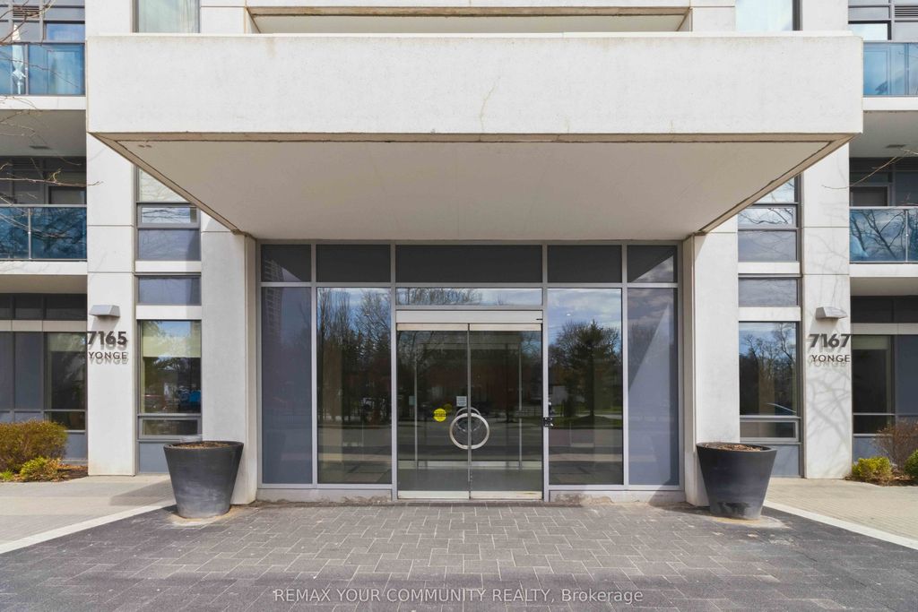 Photo of 7167 Yonge Street #418, Markham, ON L3T 0E1 (MLS # N13564754)