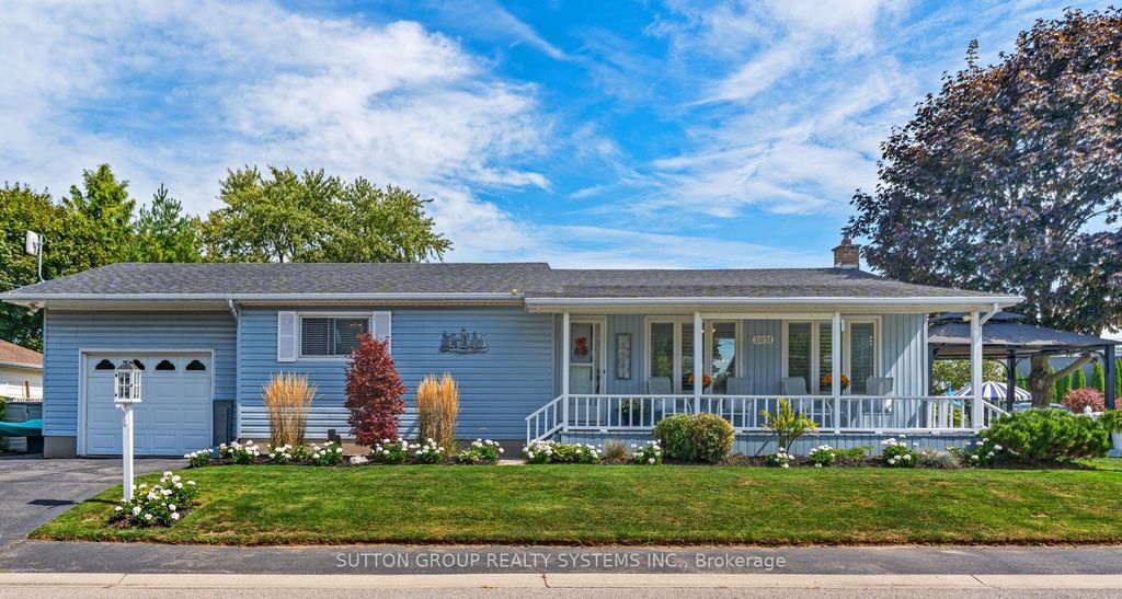 Photo of 2031 Erie Street, Norfolk, ON L5C 1E4 (MLS # X12694064)