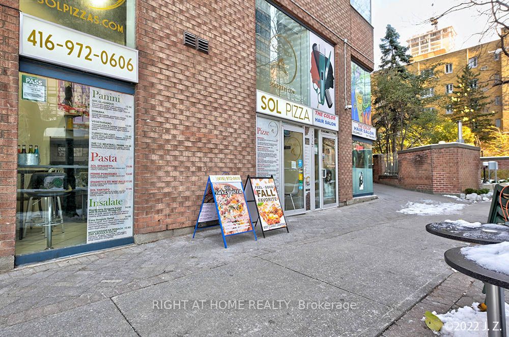 1033 Bay Street Unit 9