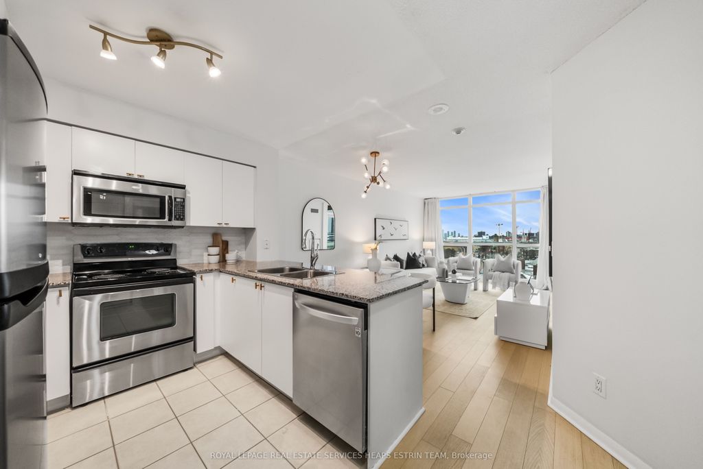 Photo of 231 Fort York Boulevard #910, Toronto, ON M5V 1B2 (MLS # C12861470)