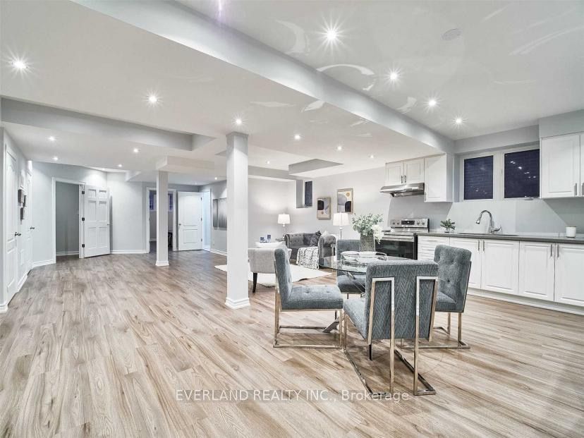 8 Tarmack Drive Bsmt