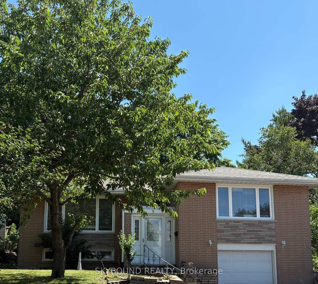 Photo of 9 Caronport Crescent, Toronto, ON M3A 1G9 (MLS # C13695256)