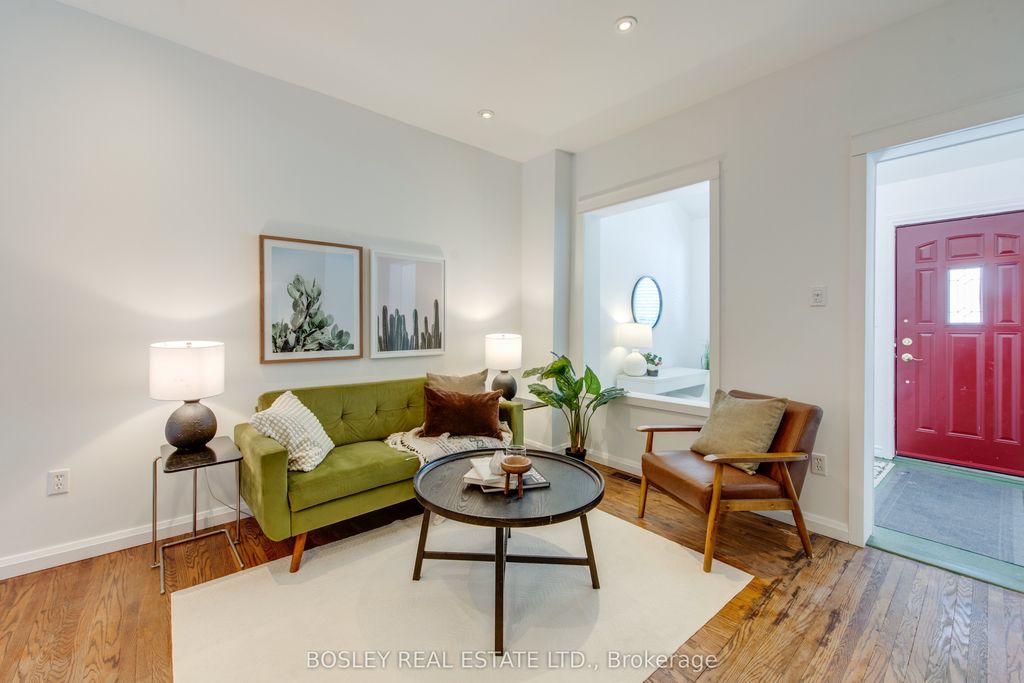 Photo of 166 Hiawatha Road, Toronto, ON M4L 2X9 (MLS # E12752192)