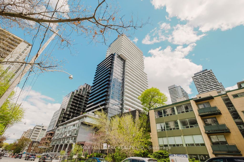 Photo of 101 Erskine Avenue #3005, Toronto, ON M4P 1Y5 (MLS # C13113186)