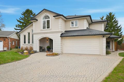 Property photo of 12 fuller crescent, thorold, ON l2v 4b9