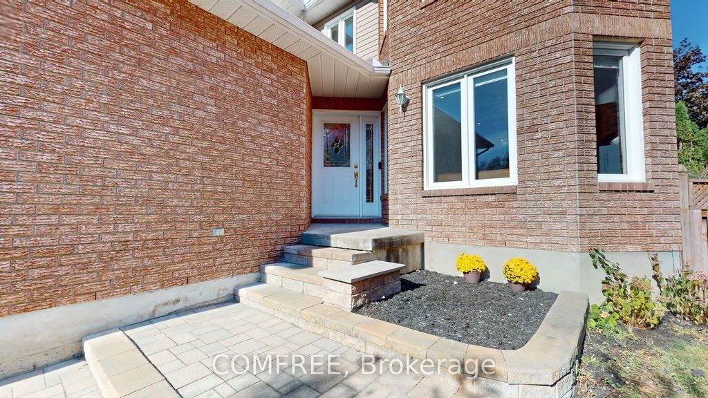 Photo of 1234 Matheson Road, Cyrville - Carson Grove - Pineview, ON K1J 1A7 (MLS # X12450483)