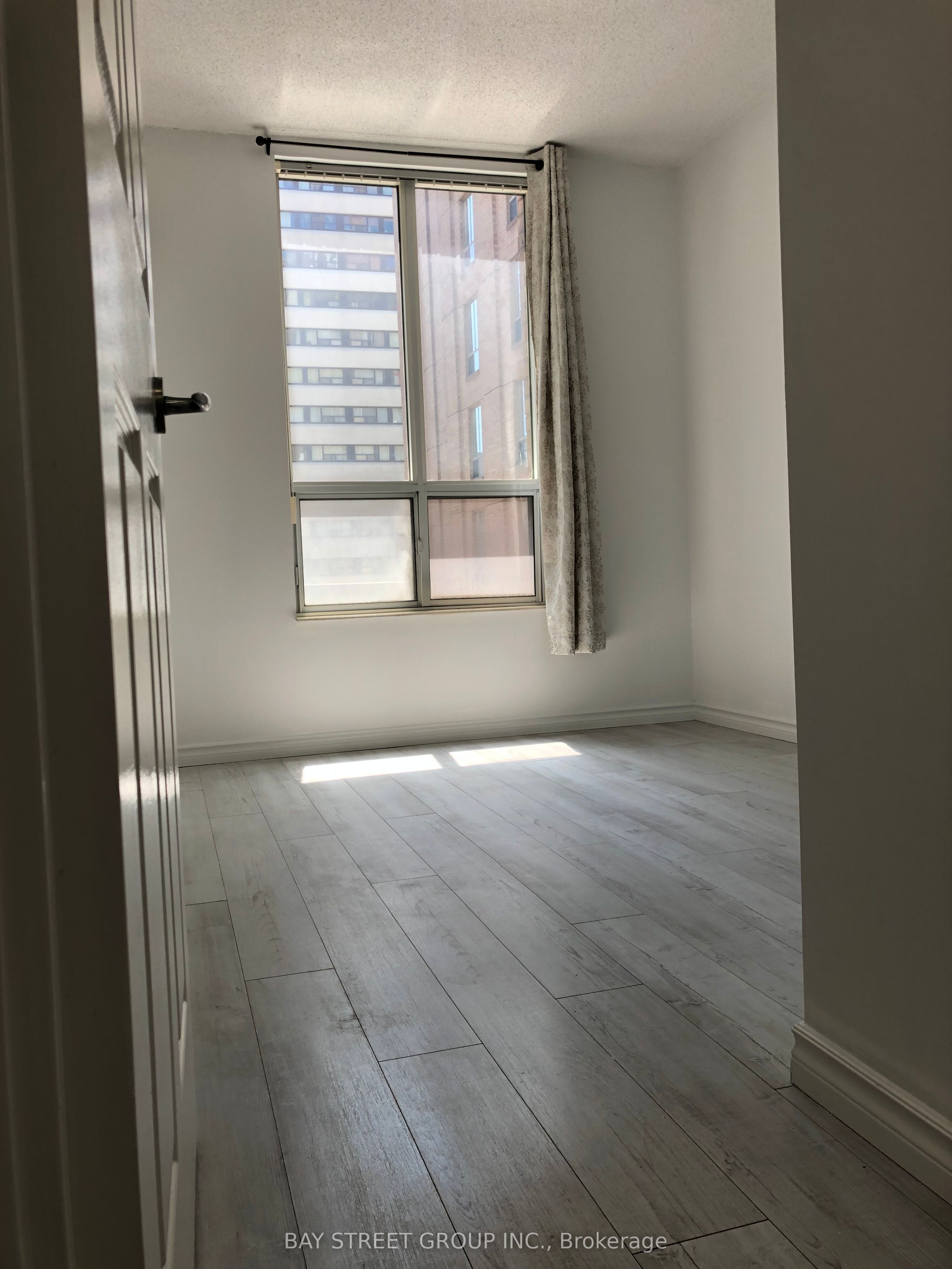 284 Bloor Street W 308