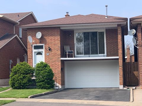 96 Bay Hill Drive E Upper Vaughan ON L4K 1G9
