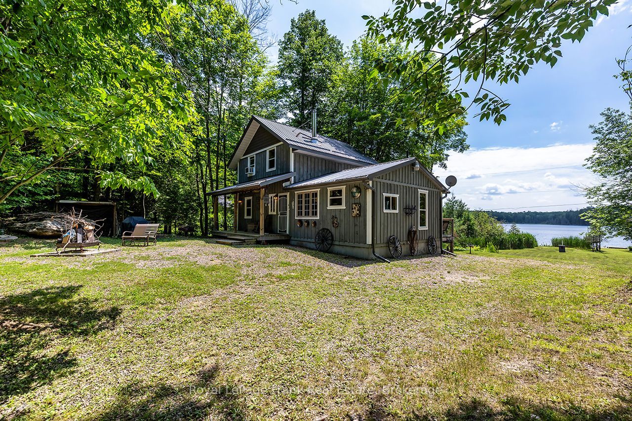 Photo 1 of 17 — 1014 Riding Trail, Minden Hills, ON K0M 2L1