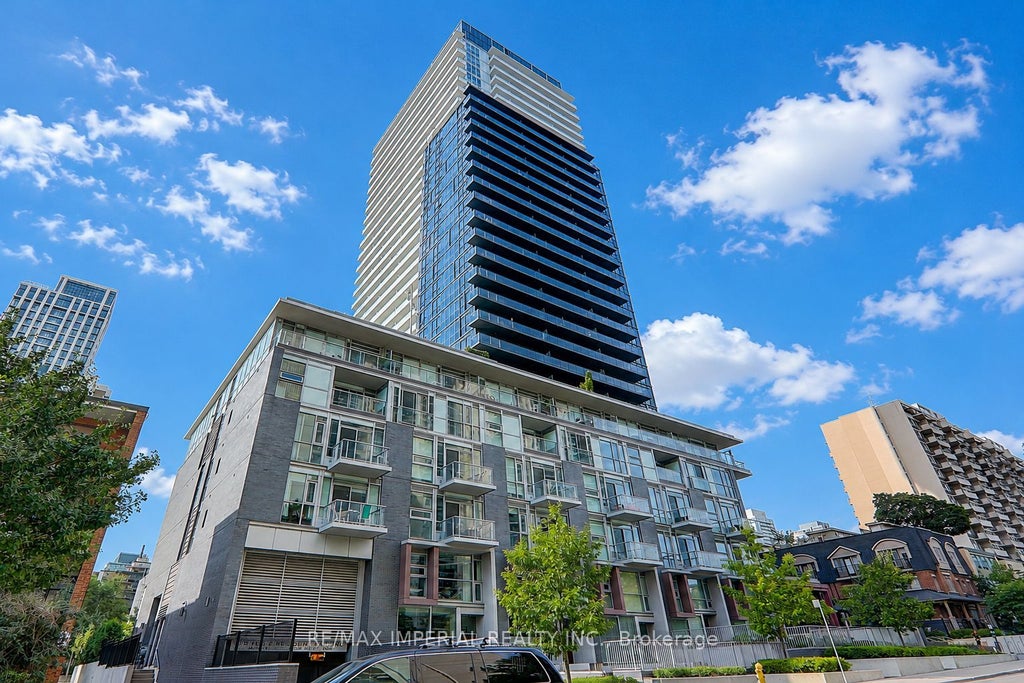 Photo of 101 Erskine Avenue #2905, Toronto, ON M4P 0C5 (MLS # C13653984)
