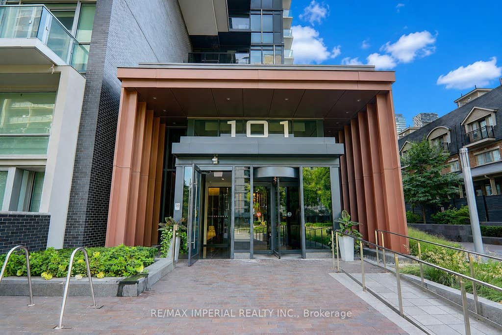 Photo of 101 Erskine Avenue #2905, Toronto, ON M4P 0C5 (MLS # C13653984)