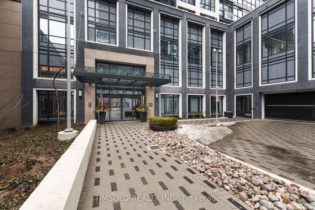 Photo of 5 Mabelle Avenue #4136, Toronto, ON M9A 4Y1 (MLS # W13021012)
