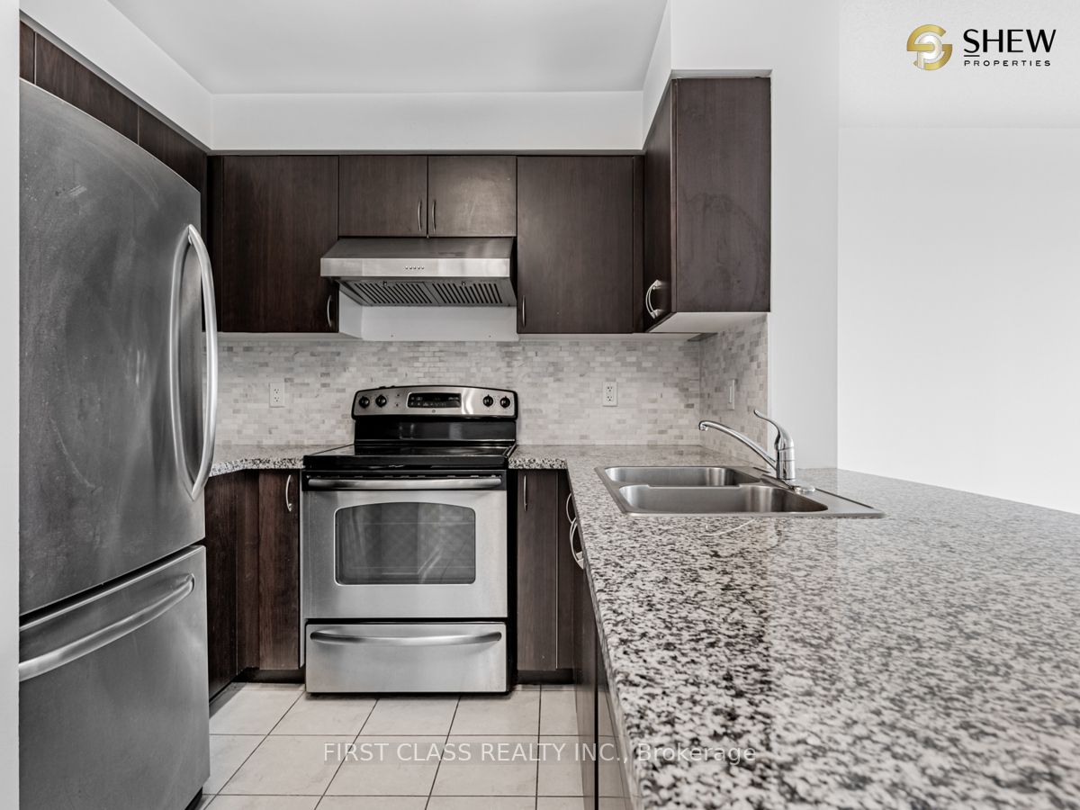 4900 Glen Erin Drive 905