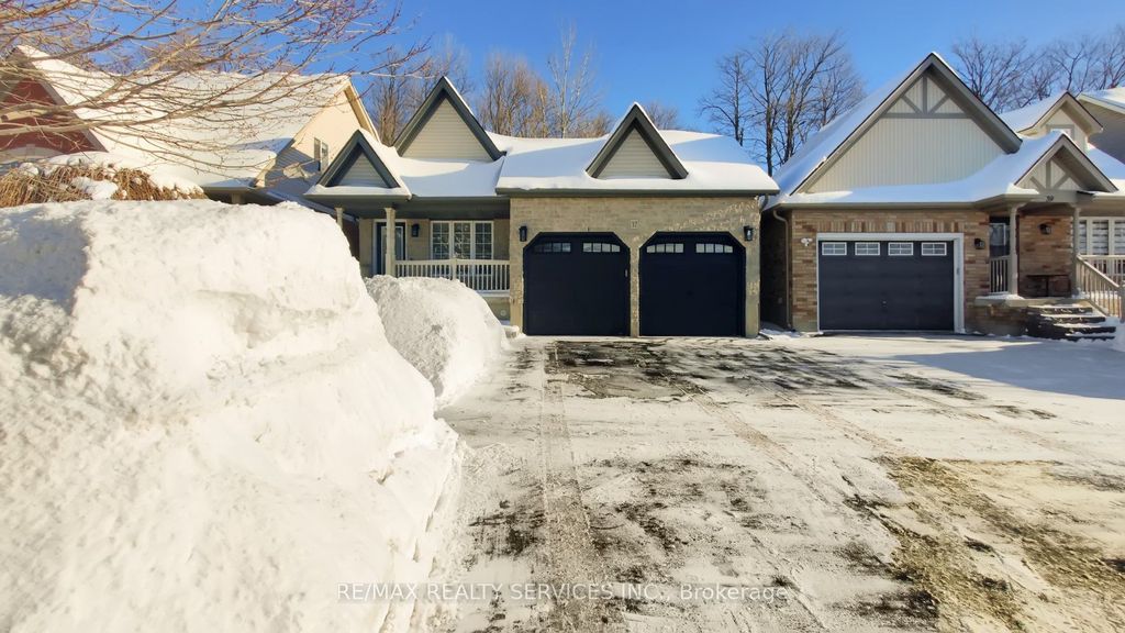 Photo of 37 Abbey Road, Orangeville, ON L9W 5E3 (MLS # W13078422)