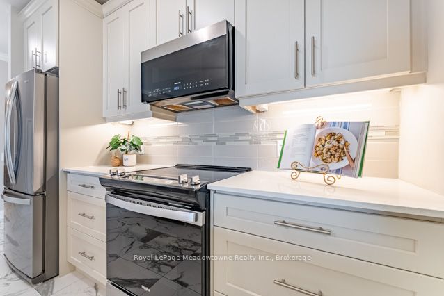 830 Megson Terrace 422