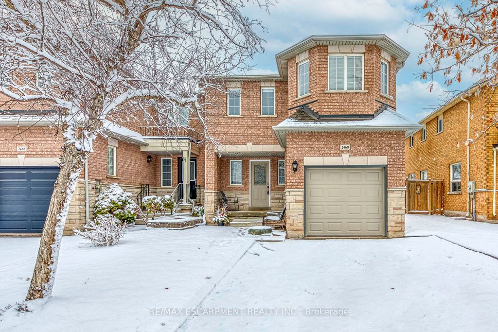 Photo of 2468 Newcastle Crescent, Oakville, ON L6M 4P3 (MLS # W12905794)