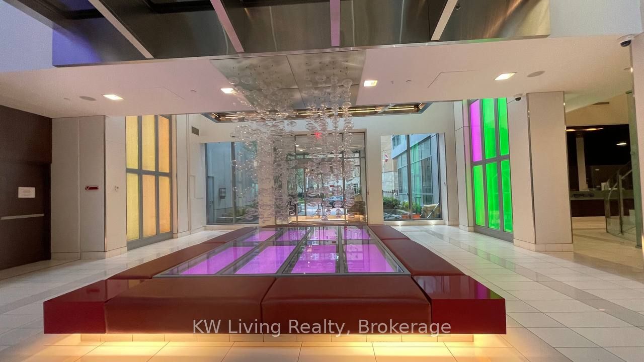 120 Homewood Avenue 2503