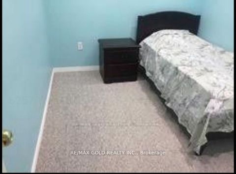 5257 Tresca Trail Bsmt Mississauga ON L5M 0C7