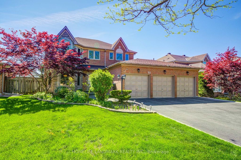 Photo of 32 Dumfries Drive, Markham, ON L6C 1R9 (MLS # N13159556)