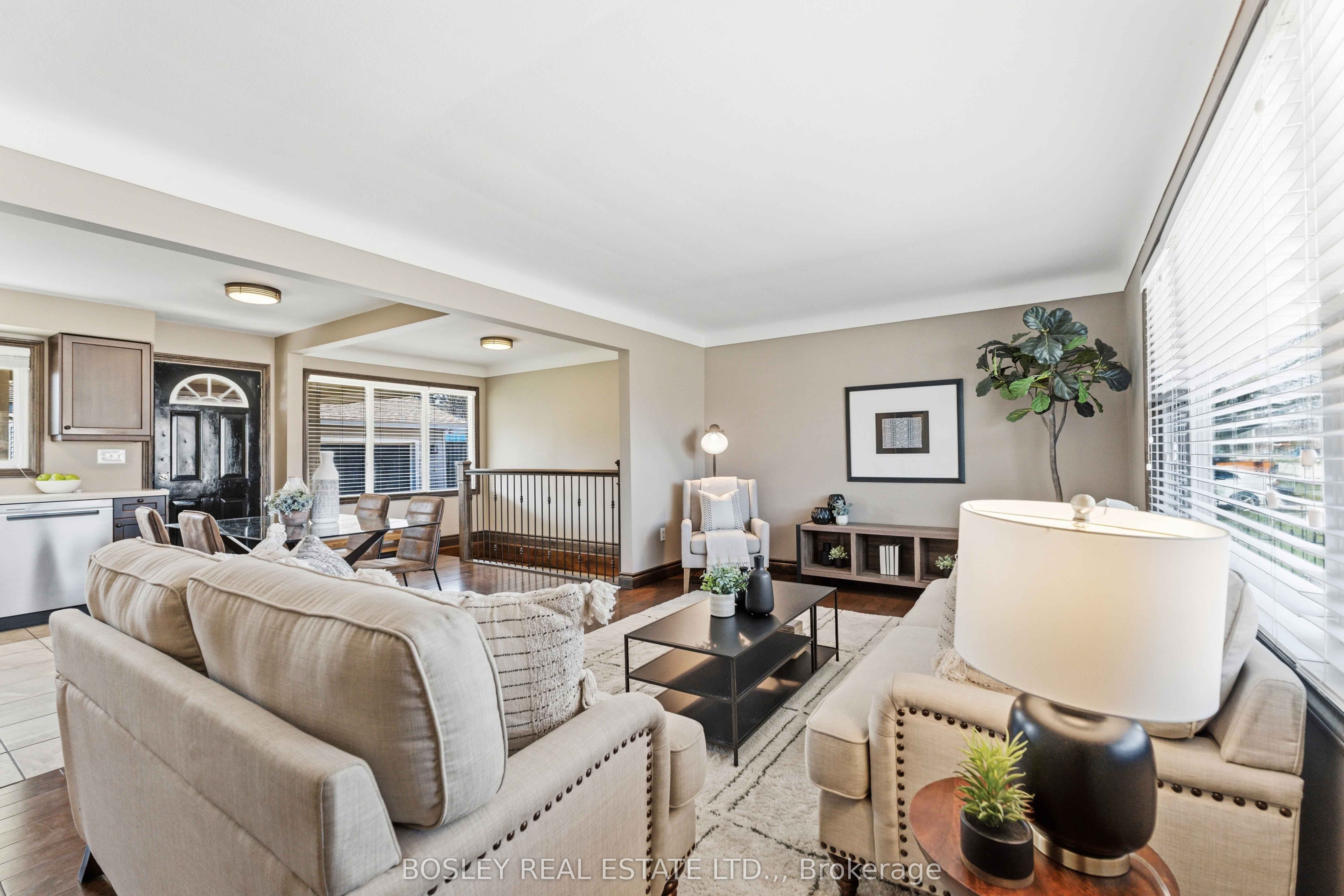 5009 Amelia Crescent