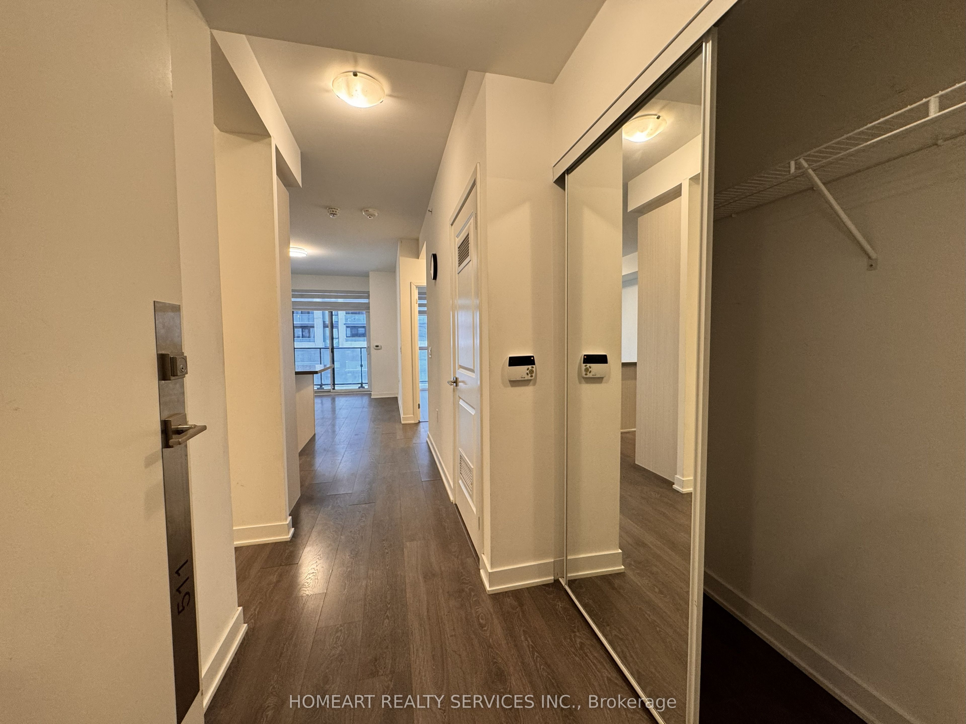 75 Oneida Crescent 511