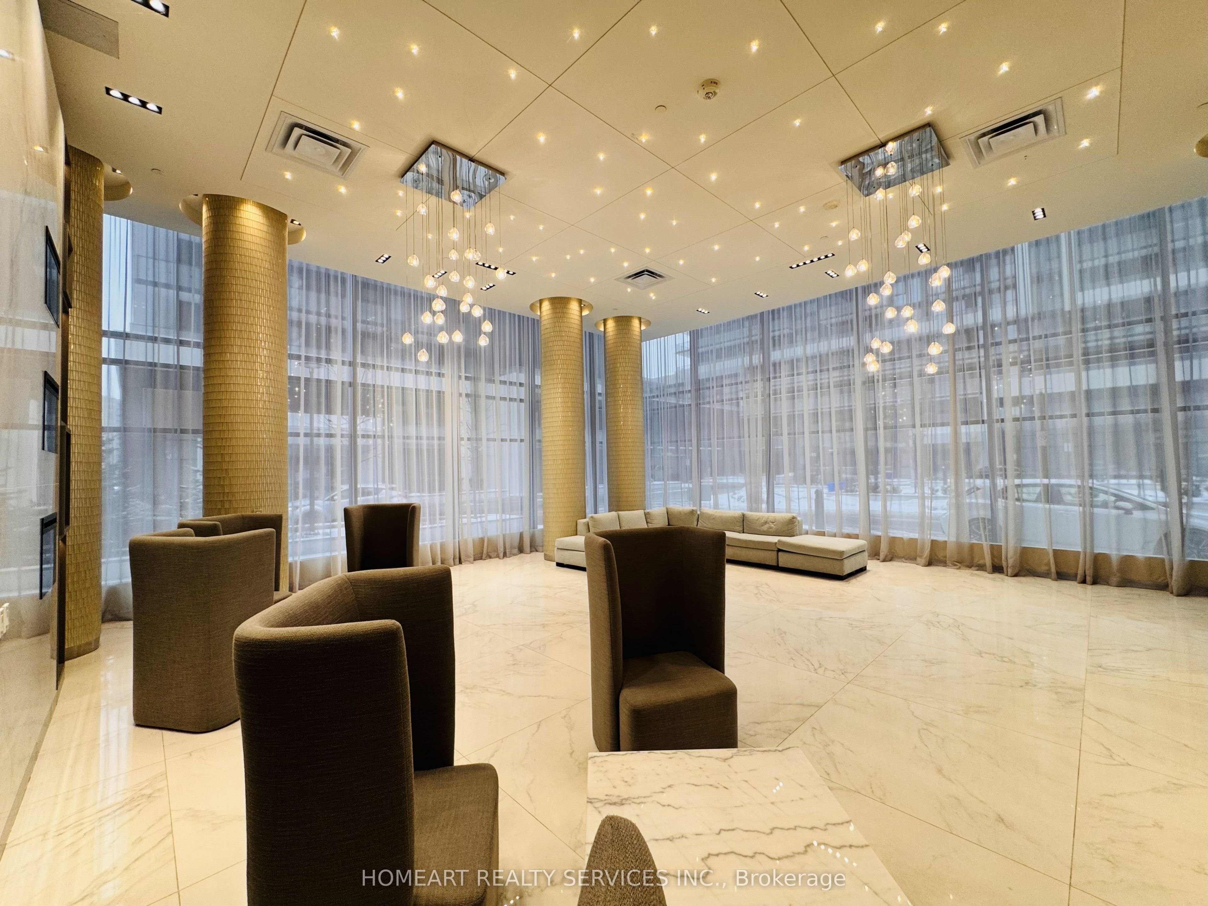 75 Oneida Crescent 511