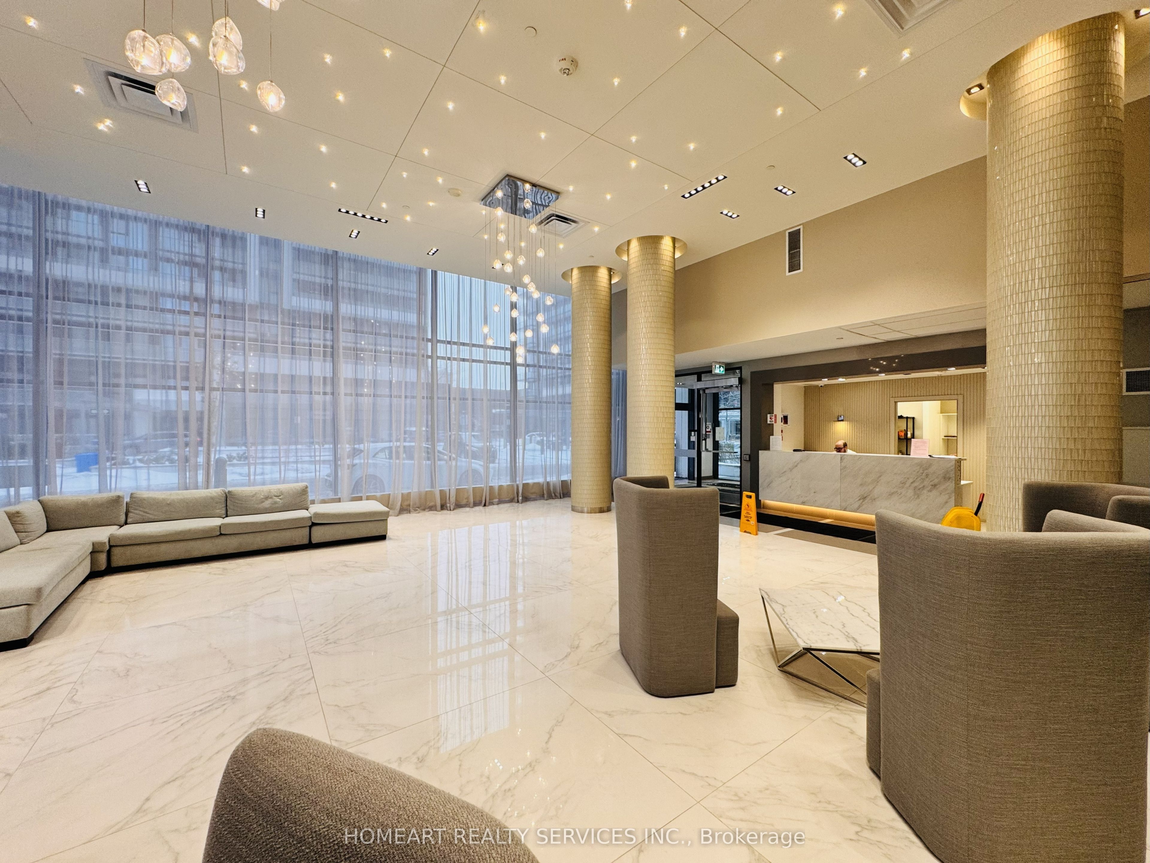 75 Oneida Crescent 511