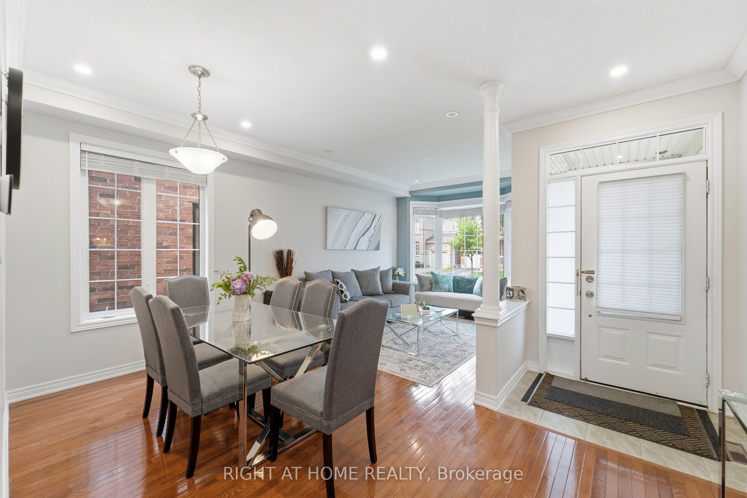 27 Hawkweed Manor