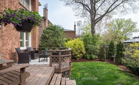 6772 Dolmage Court Mississauga ON L5N 4V9