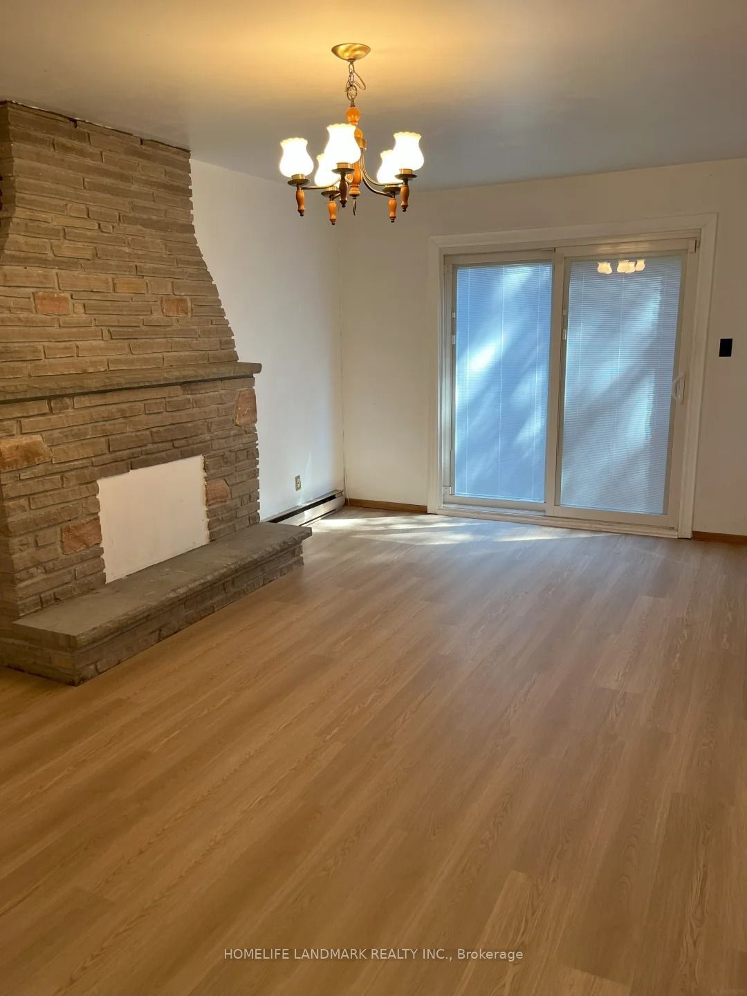 137 Angus Drive Lower