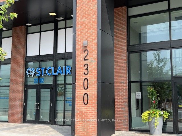 2300 st clair Avenue W 627