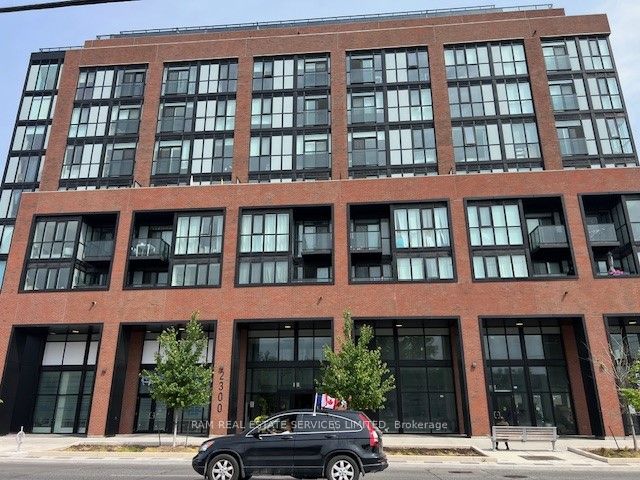 2300 st clair Avenue W 627