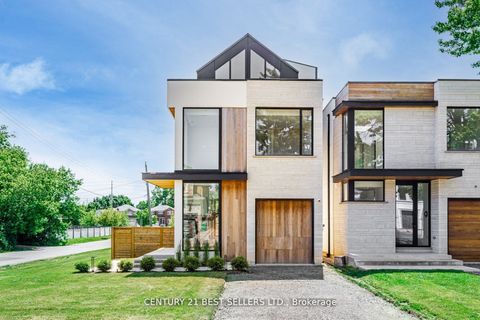 739 Ebony Avenue Mississauga ON L5E 1V9