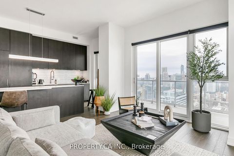 Photo of 15 Lower Jarvis Street #4005, Toronto, ON M5E 1R7 (MLS # C12460504)