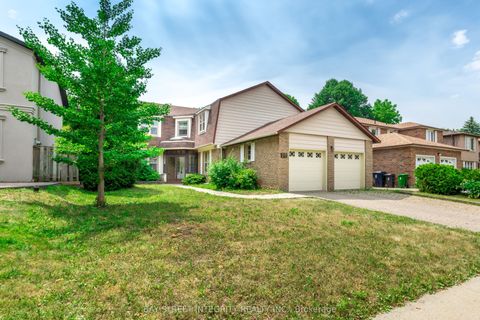 70 Mossgrove Trail Toronto ON M2L 2W3