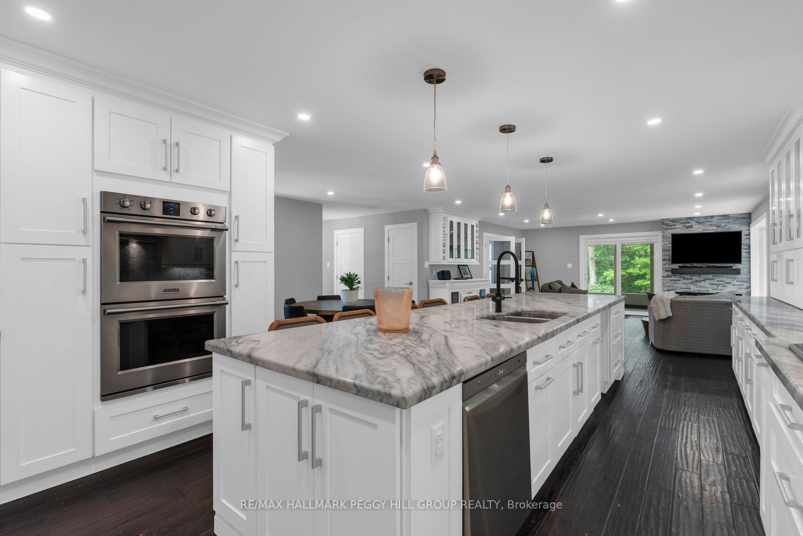 1814 Quantz Crescent