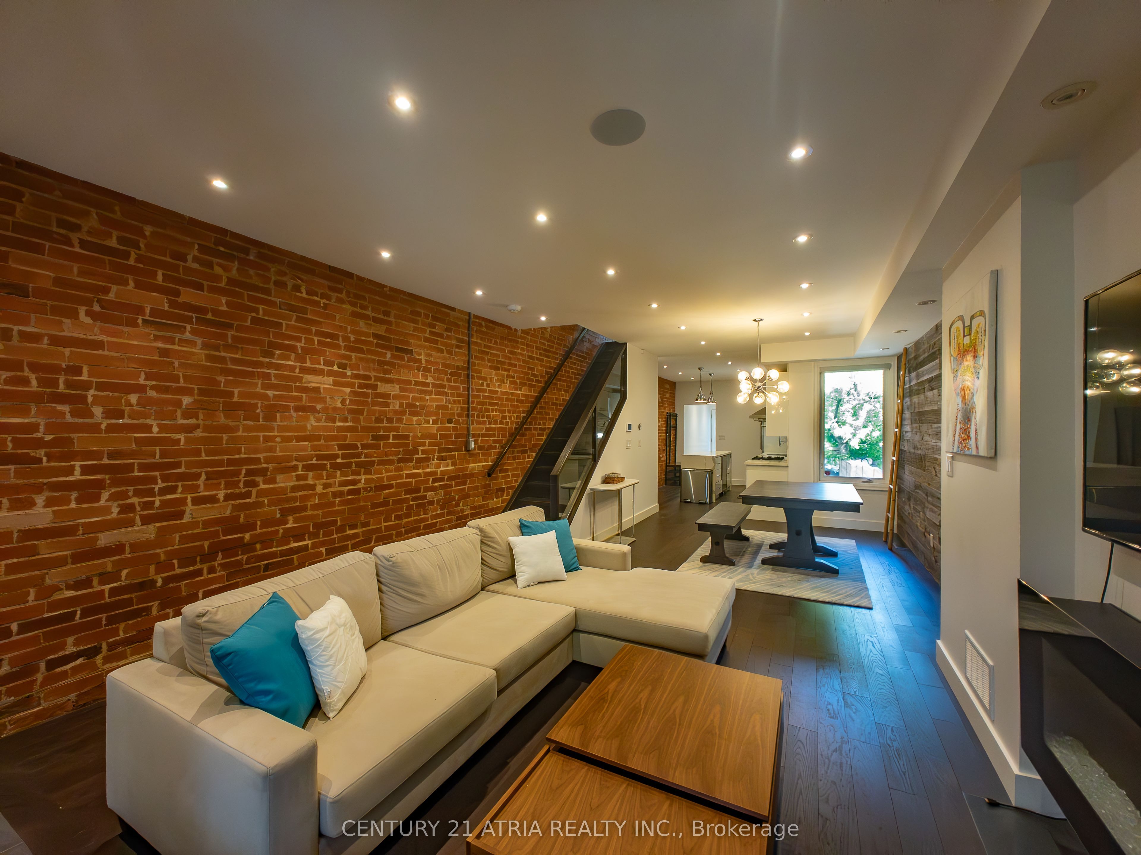 329A Clinton Street