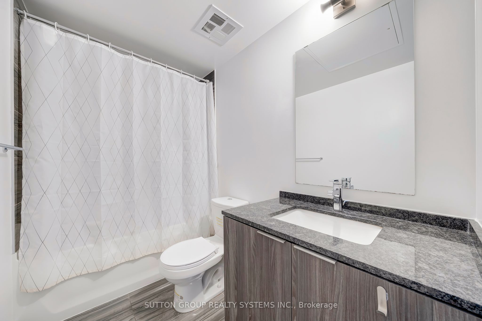 11 Wellesley Street W 4707