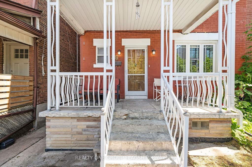 Photo of 475 Shaw Street, Toronto, ON M6G 3L4 (MLS # C13563358)