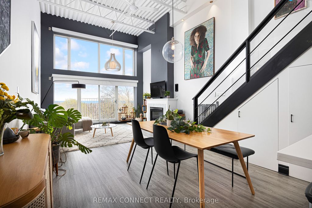 Photo of 517 Kingston Road #4, Toronto, ON M4L 1V5 (MLS # E13544078)