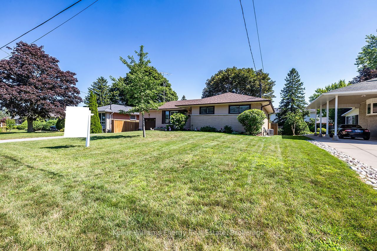 403 Rossmount Avenue