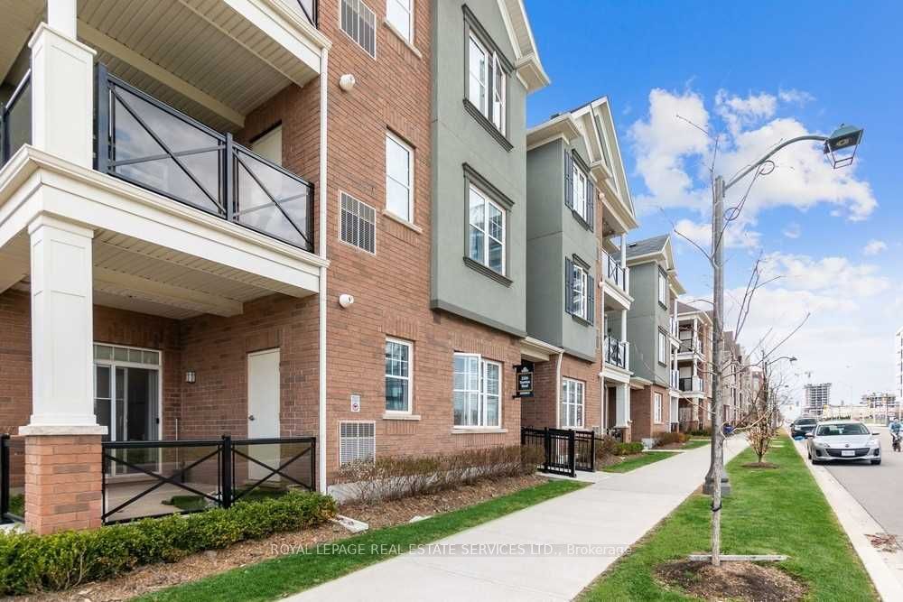 2326 Taunton Road 206