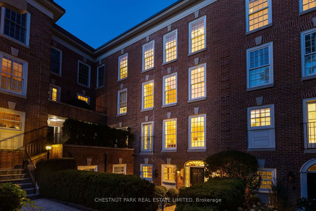 Photo of 94 Crescent Road #TH6, Toronto, ON M4W 1T5 (MLS # C12420578)